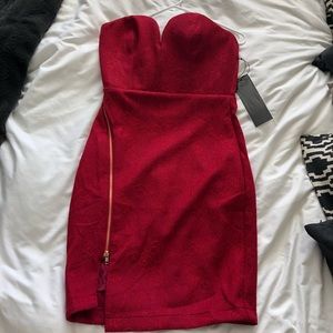 Deep red sweetheart exposed zipper lace mini dress